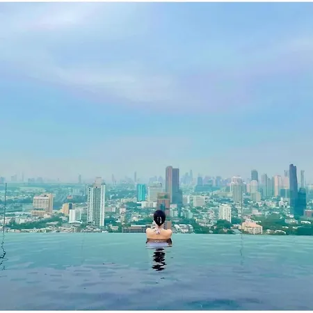 2 Bedroom Luxury Apartment 3 Min Walk From Bts Ekkamai